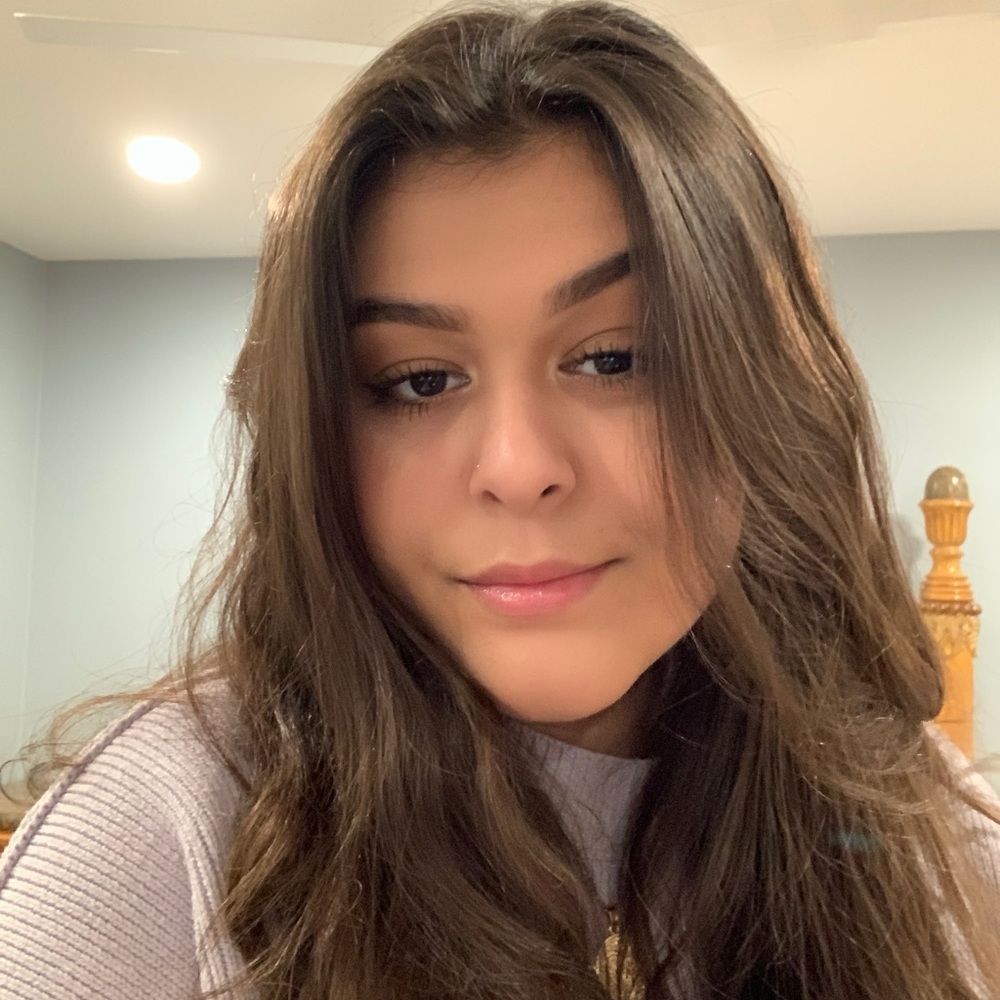 Meet your Posher, Hasina